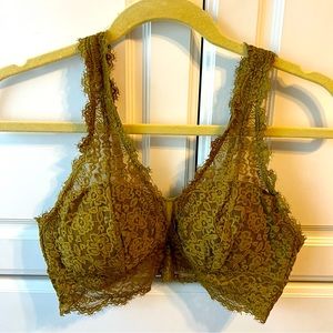 Aerie Green Lace Bralette 💚